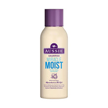 Load image into Gallery viewer, Aussie Miracle Moist Shampoo 90ml